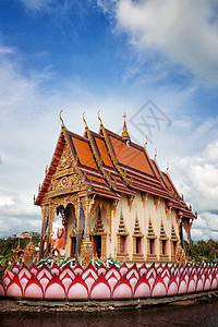 泰国Ko Samui岛佛教寺庙雕像历史建筑雕塑旅行文化热带宝塔佛塔石头图片