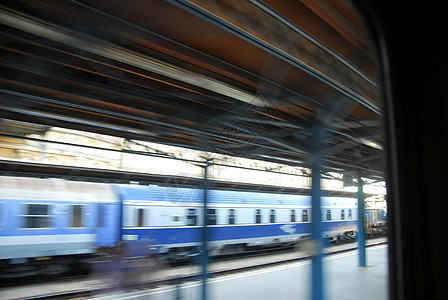 火车站柴油机工业铁轨铁路运输车站机车速度窗户乘客图片