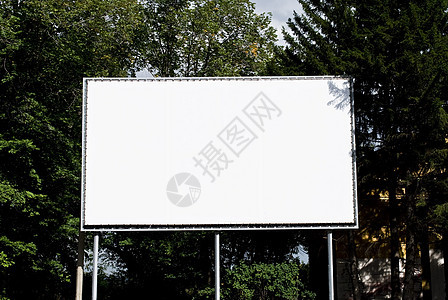 背景木上空的广告牌木头营销帆布海报宣传市场横幅城市展示木板图片