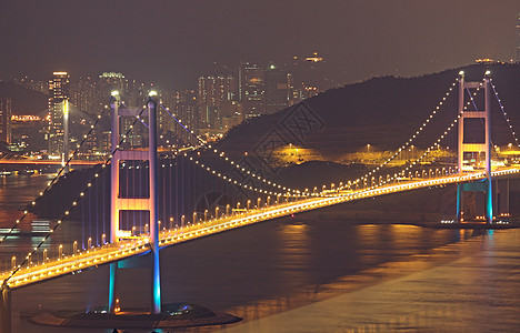 夜里香港清马桥射线天空速度街道建筑蓝色海洋旅行交通图片