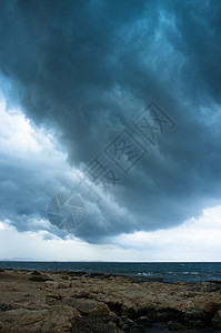 暴风云天空气候画幅荒野风暴危险戏剧性天气图片