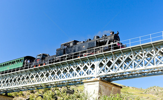 葡萄牙杜罗河谷的蒸汽火车旅游世界建筑学运输建筑列车铁路机车位置外观图片