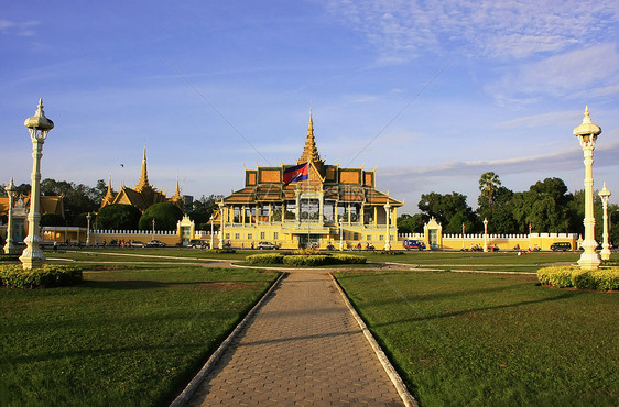 柬埔寨金边皇宫月光月光展馆寺庙柱廊国家吸引力花园建筑学国王王国高棉语首都图片