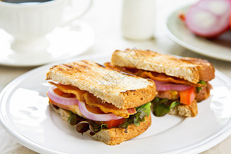 培根三明治美食野餐午餐猪肉绿色水果面包蔬菜油炸食物图片