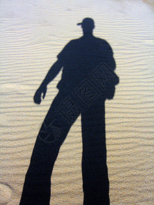 影子人阴影海浪男人身体沙漠冒险家男生远足地形沙丘图片