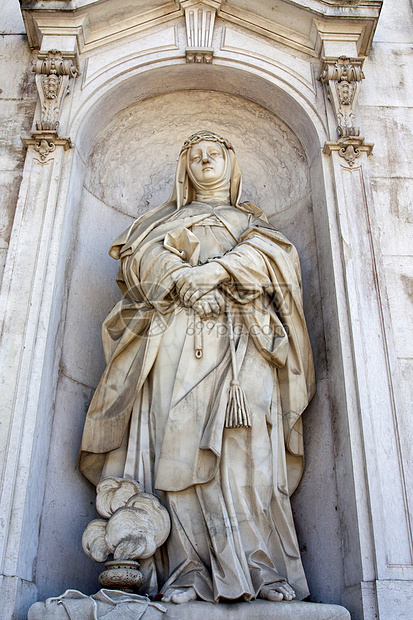 女人的旧石雕像图片