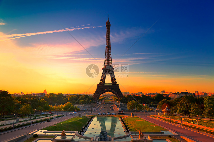 法国巴黎景观黄色阳光天际首都建筑学地标建筑旅行火焰图片