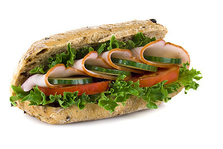 新鲜做的三明治叶子早餐小麦食物黄瓜图层蔬菜火腿面包小吃图片