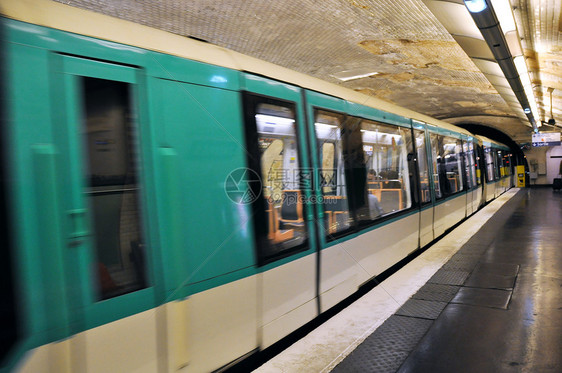 巴黎地铁站运输城市旅行平台建筑学绿色都市火车车站图片