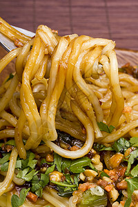 叉子上的意大利面条工具味道午餐闽南话文化用具美食盘子餐具功夫背景图片
