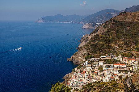 意大利和村的美丽景色蓝色海滩景观历史钓鱼全景海岸线山脉城市文化图片