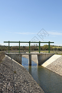 水分改水运河流动运河龙门架灌溉水闸水库图片