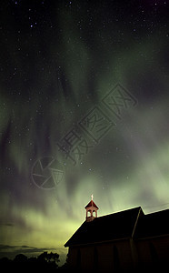 夜教会北极光场地旅行北极星释放气氛冒险天空宇宙磁层北极光图片
