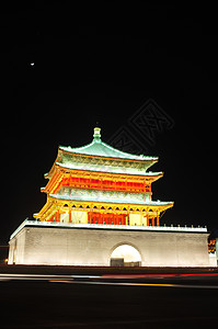 中国西安贝尔塔旅行天空夜景月亮城市风景建筑学地标钟楼历史性图片