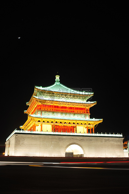 中国西安贝尔塔旅行天空夜景月亮城市风景建筑学地标钟楼历史性图片