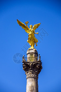 独立天使组织正方形柱子大道雕像地标改革金子建筑学市中心翅膀图片