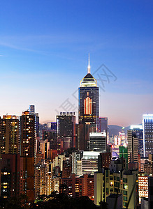 晚上在香港的办公大楼日落工作旅行城市办公室游客天际建筑旅游摩天大楼图片