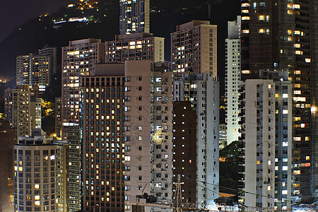 夜间的公寓楼房子抵押多层窗帘高楼摩天大楼住宅生活基础设施住房图片