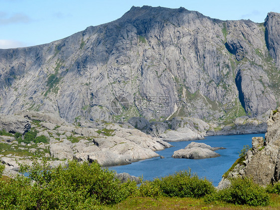 挪威景观挪威全景海滩岩石休闲旅行远足游客晴天峡湾自由图片