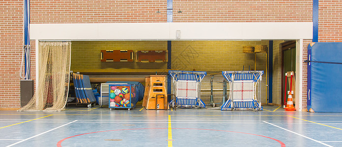 学校体育馆内部材料木头蓝色地面房间线条篮球入口健身房运动图片