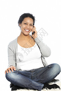 在职妇女家庭电话细胞社交微笑手机牛仔裤乐趣主妇女士图片