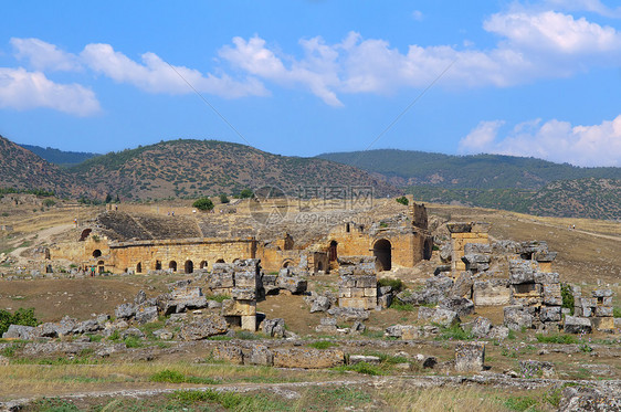 土耳其希拉帕波利斯安菲戏剧院地标旅行考古学古董建筑旅游柱子城市废墟古物图片