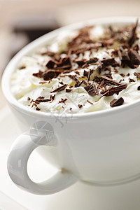 热巧克力飞碟食物咖啡拿铁可可杯子鞭打牛奶刨花配料图片