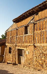 中世纪表面卡拉塔历史性街道住宅风化木头古董村庄建筑房子图片
