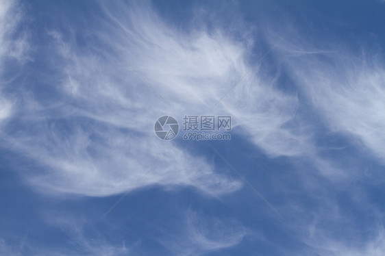 紫云云多云阴霾蓝色天空卷云白色沉淀水分气候气氛图片