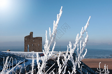 积雪中芭蕾圆形城堡的季节性景象图片