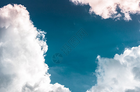 夏日云云对蓝天气候场景天堂天空阳光气象环境晴天白色柔软度图片