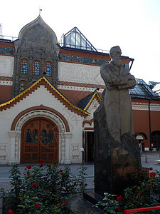 莫斯科画廊附近的Tretyakov纪念碑入口画廊联盟建筑学中心历史城市场景博物馆首都背景图片