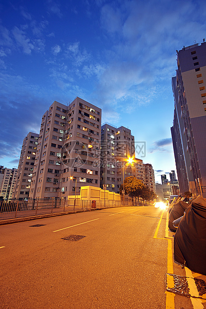 现代城市 晚上有高速公路交通 香港州康车辆速度天空运动运输日落公共汽车天际建筑学旅游图片