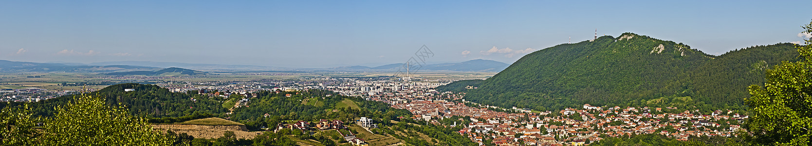 喀尔巴阡山脉的全景背景 美丽的山区和土地旅游天空天气阳光顶峰环境远足场景地平线场地图片