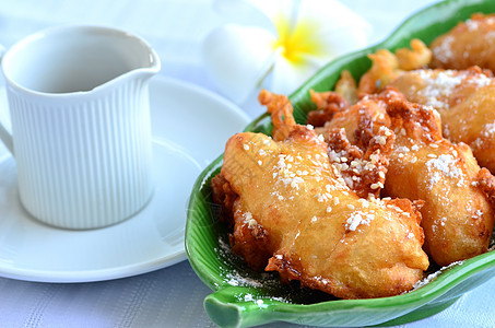 深炸薯片香蕉美食饮食营养香料糕点热带油炸水果黄色味道图片