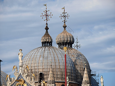 威尼斯巴西利卡圣马可的圆顶艺术教会雕塑建筑学大教堂尖塔天炉图片
