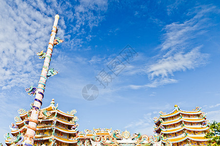 中国神社 美丽的中国神庙 和龙雕像狮子旅游风水金子纪念碑雕塑艺术动物力量宗教图片