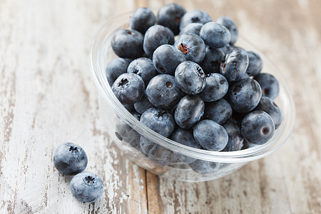 新鲜蓝莓水果季节食物杯子雾凇饮食沼泽甜点蓝色美食图片