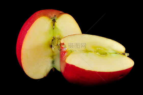 黑色背景上的切片苹果宏观季节叶子饮食绿色食物水果小吃果味奶奶图片