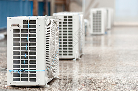 屋顶的空调机呼吸机气候温度通风护发素冷气机冷却器具技术金属图片