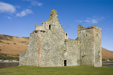 苏格兰Lochrananza城堡历史港口桅杆排列潮汐防御村庄小岛海岸线废墟图片