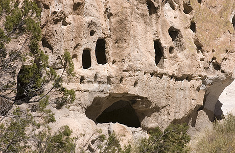 阿纳萨齐洞穴住所图片