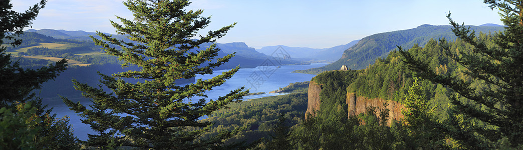 烽火狼烟哥伦比亚河峡谷和Vista的房子 全景背景