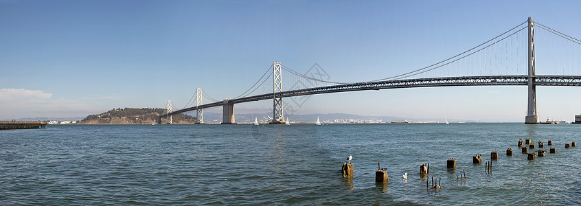 旧金山湾上空奥克兰湾桥图片