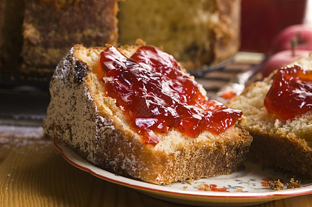 传统的波兰蛋糕 配苹果浆瓜小吃水果覆盆子饮食早餐营养谷物传播面包食物图片