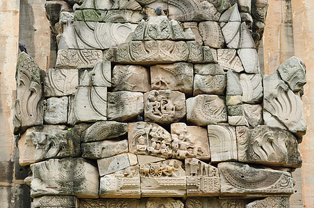 泰国Pimai古城的石雕刻历史砂岩地面石头雕刻寺庙建筑宗教宝塔文化图片