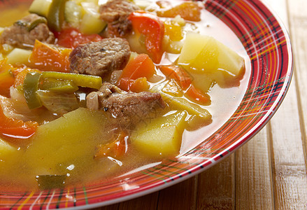 Lecho牛肉汤食物蔬菜胡椒课程盘子图片