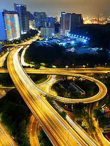 公路高速公路车辆路口车道街道射线速度城市交通曲线划分图片