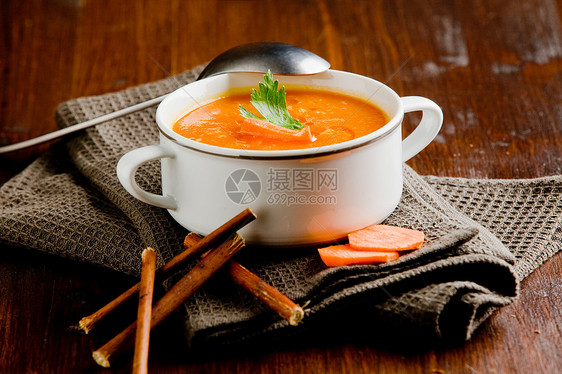 胡萝卜汤素食食物液体桌子烹饪饮食奶油洋葱美食蔬菜图片