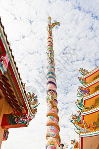 中国神社 美丽的中国神庙 和龙雕像信仰艺术文化力量历史动物寺庙金子蓝色雕塑图片